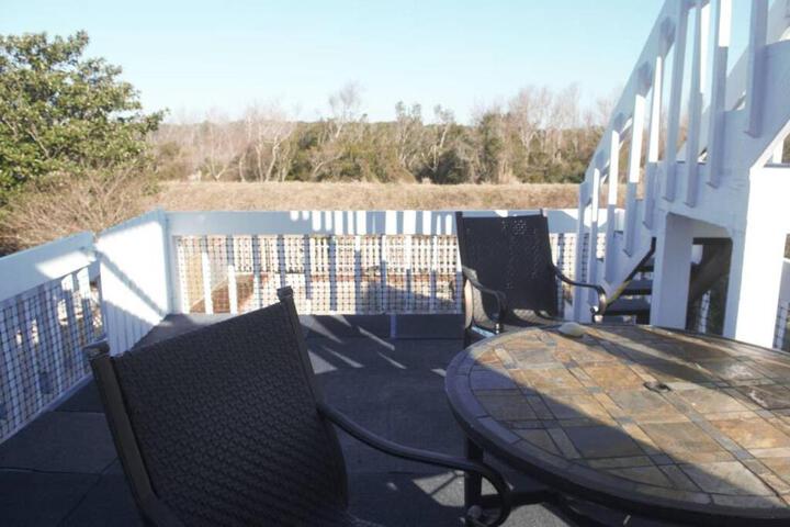 Aqua Haven - Second Street from Beach Home