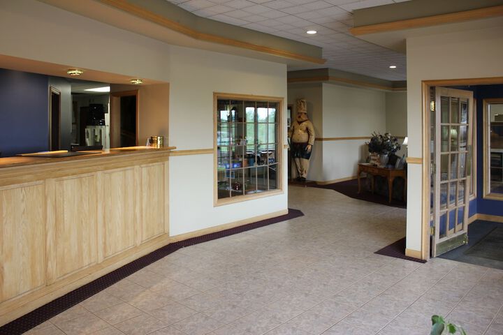 Hotel Interior 6 of 43