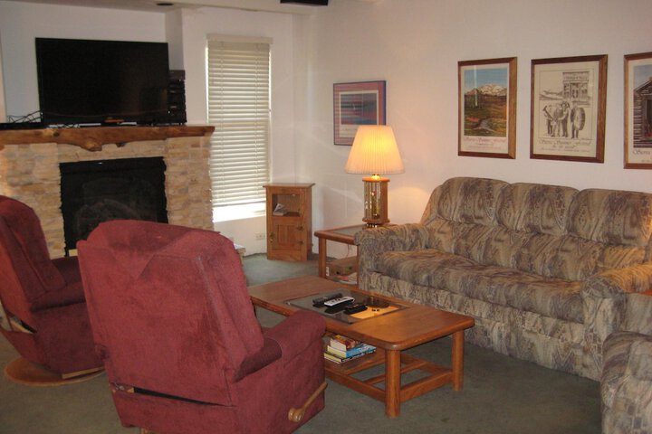 Room 72 of 104
