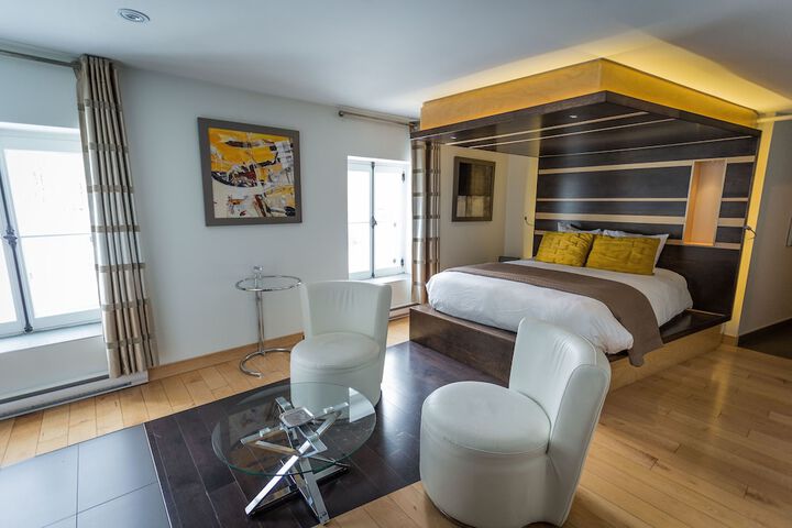 Room 28 of 54