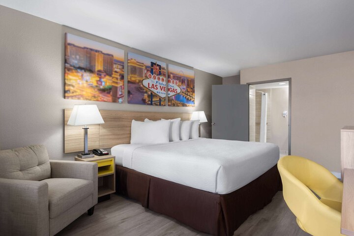 Days Inn by Wyndham Las Vegas Airport Near the Strip