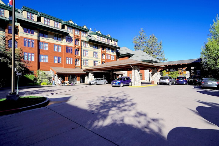 Heavenly Village Condos - Timber Lodge