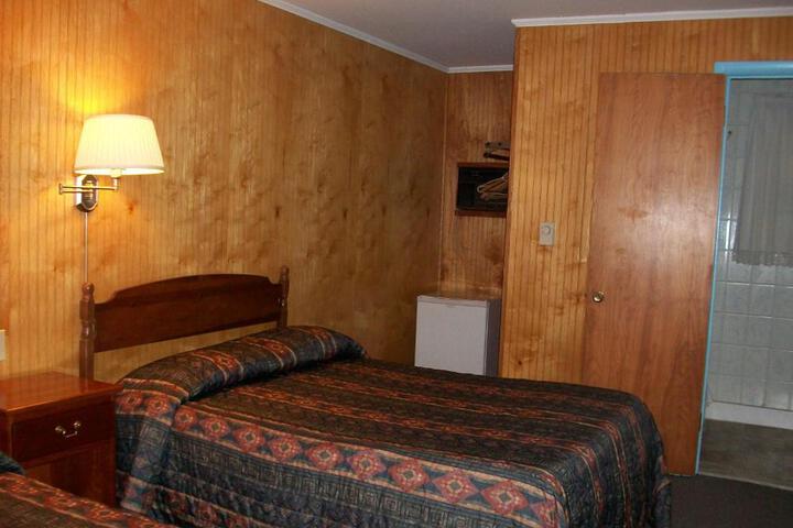 Mohican Motel