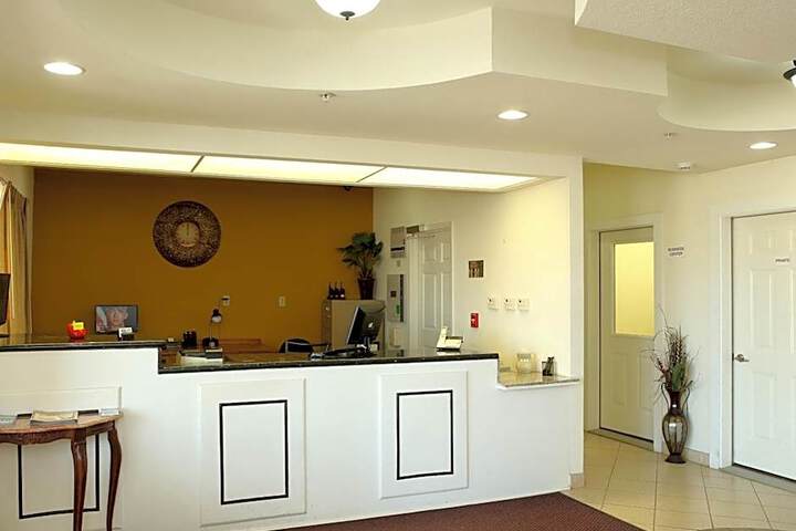 Sands Inn & Suites