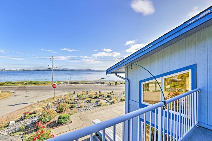 Birch Bay Waterfront Home - Steps to Beach!