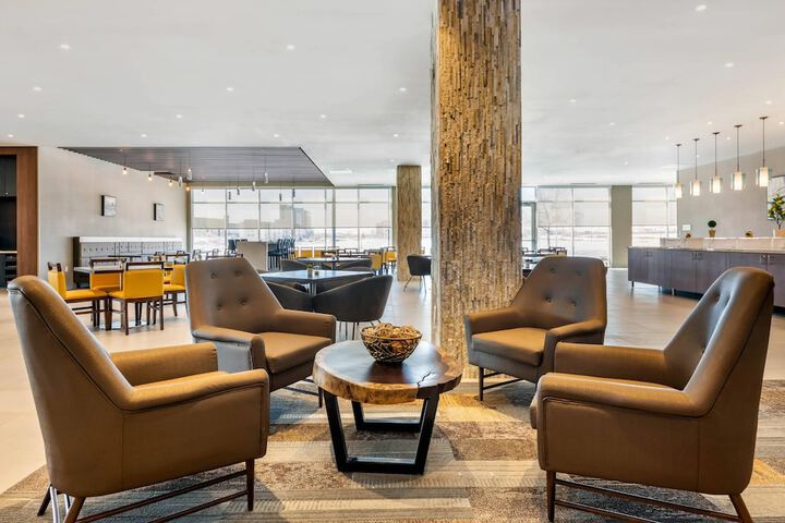 Cambria Hotel Bloomington Mall of America Minneapolis Airport