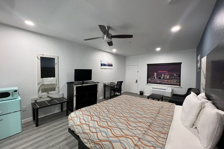 Room 42 of 52