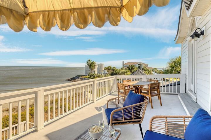 Haven by Avantstay Luxury Beachfront Home w / Pool & Gorgeous Patios