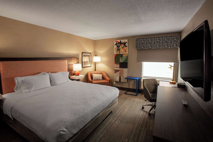 Room 22 of 32