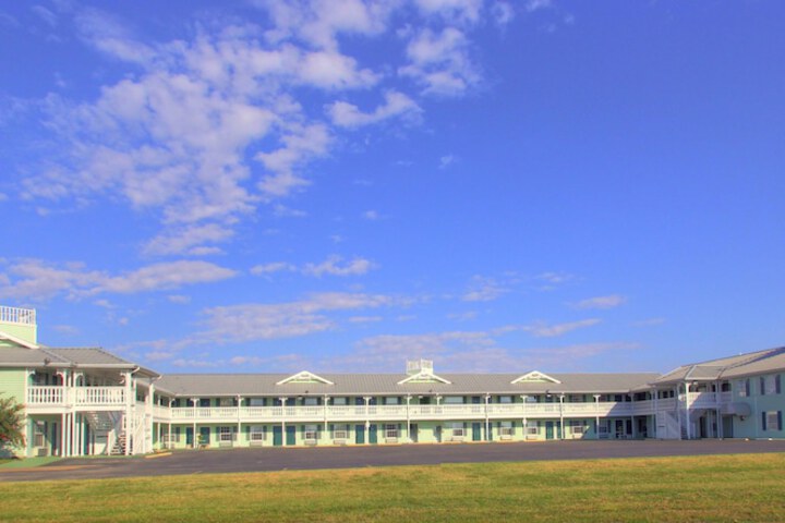 Hotel 2 of 27
