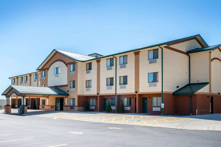 Hotel 2 of 35
