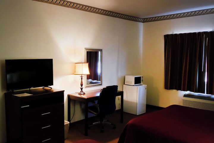 Room 19 of 25