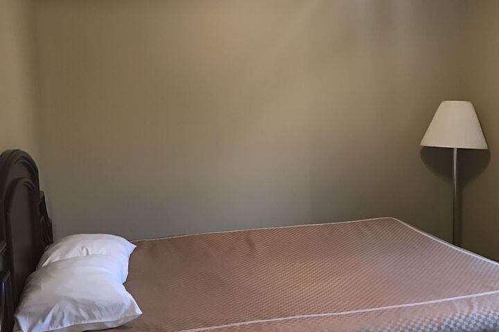 Room 60 of 71