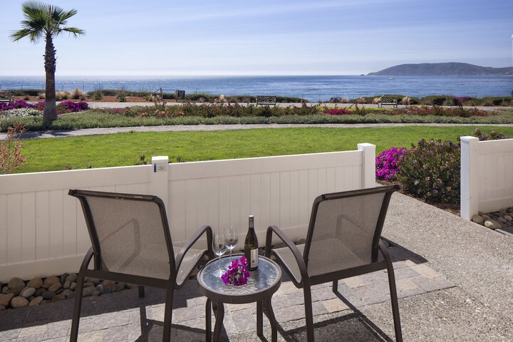 Spyglass Inn