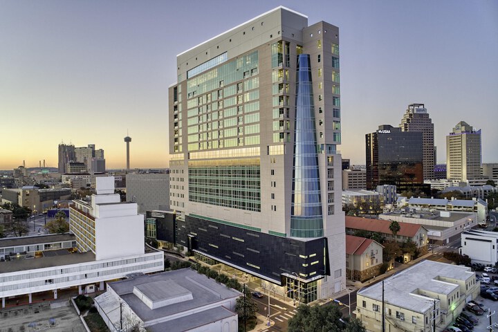 Thompson San Antonio - Riverwalk by Hyatt