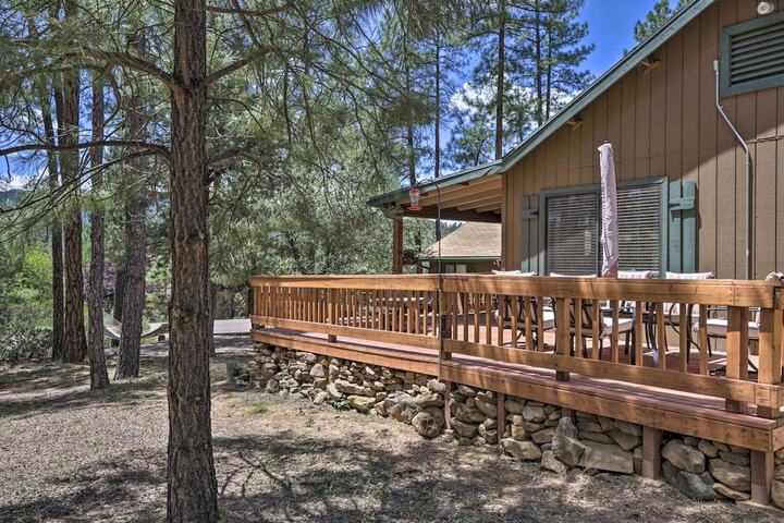 hilda's Cabin Mtn-view Retreat in Pine!