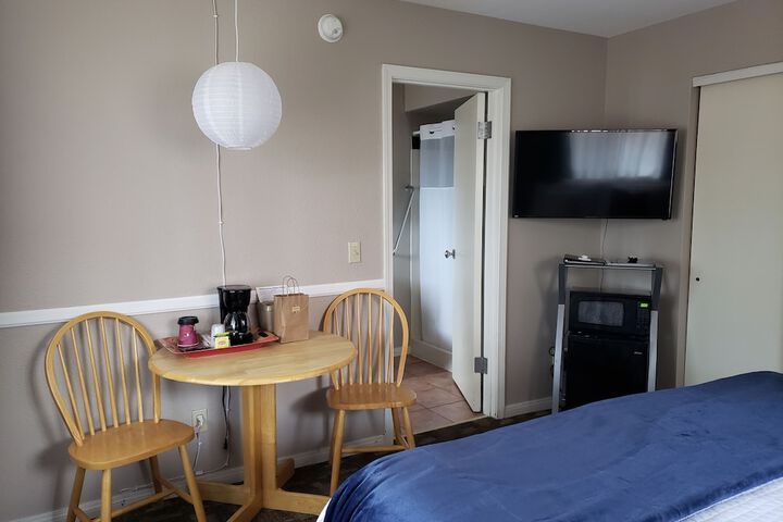 Room 19 of 52