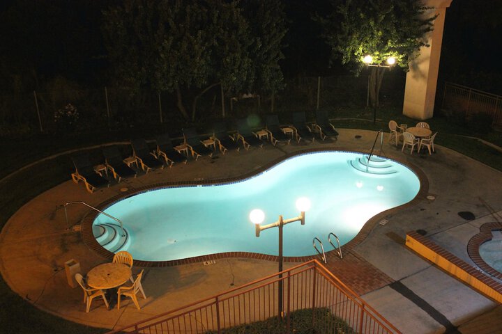 Pool 5 of 49