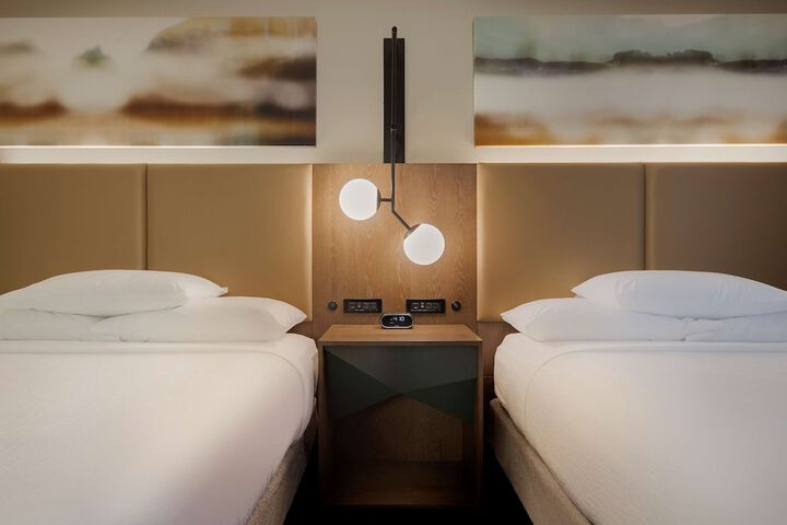 Embassy Suites by Hilton San Rafael at Marin Center