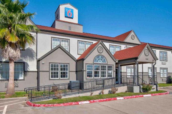 Motel 6 Stafford TX - SW Houston - Sugarland