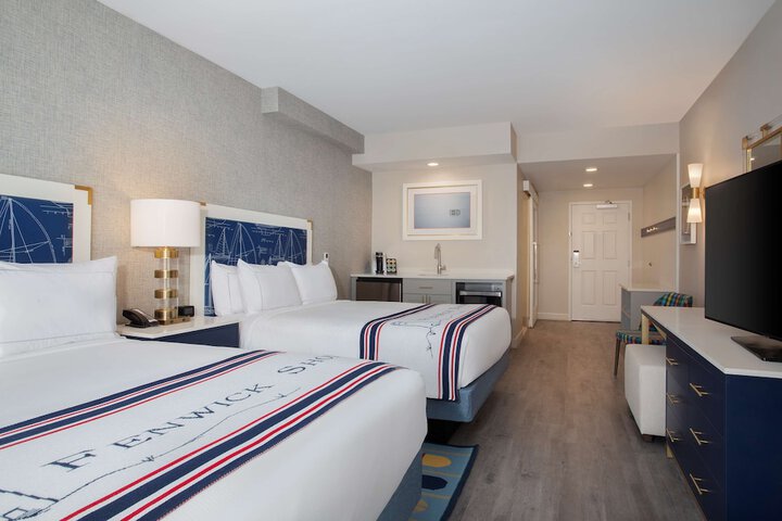 Fenwick Shores Tapestry Collection by Hilton