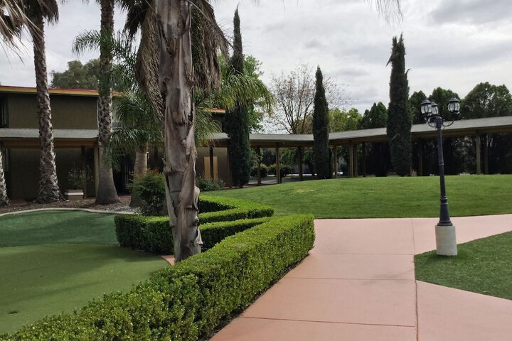 Hotel Exterior 46 of 51