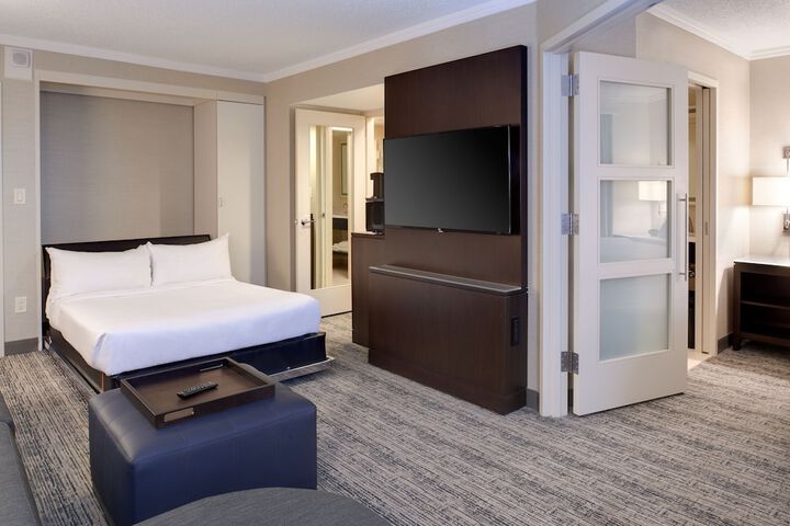 Chicago Marriott Suites OHare