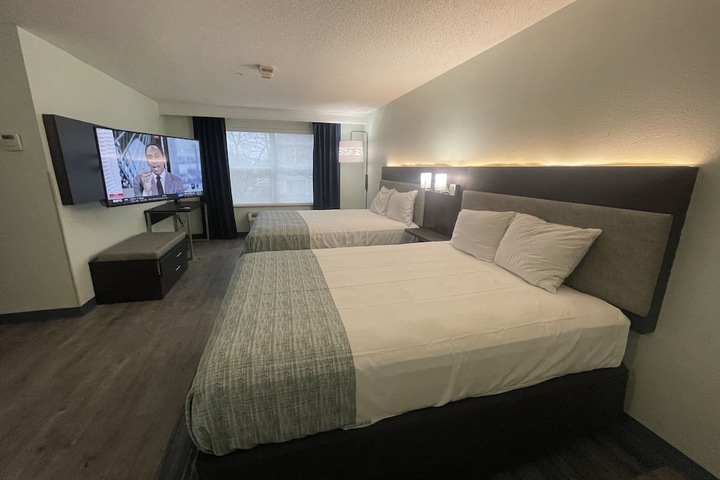 Room 21 of 54