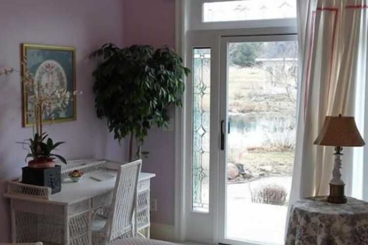 Inntiquity a Country Inn