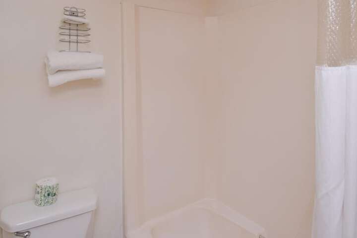 Room 12 of 22