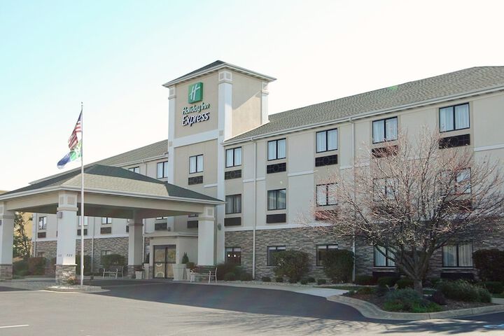 Holiday Inn Express Marshall by IHG
