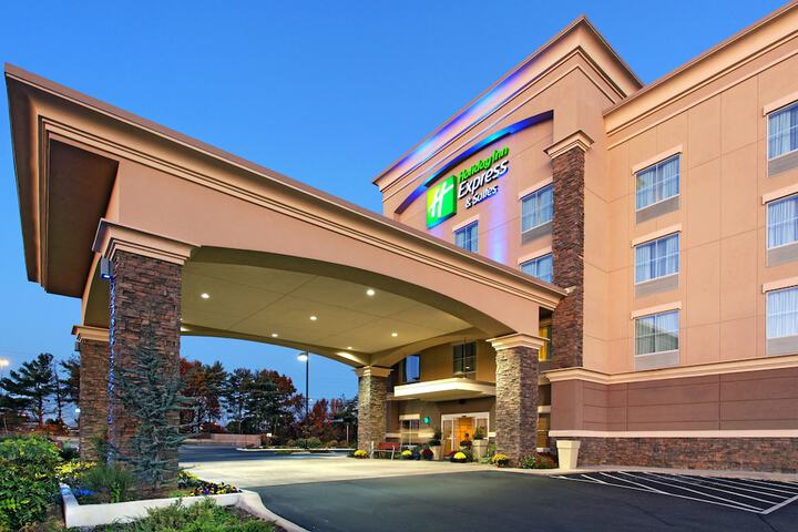 Hotel 5 of 39