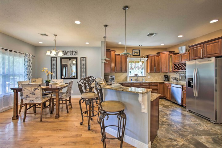 Waveland Family House 4-minute Drive to the Beach