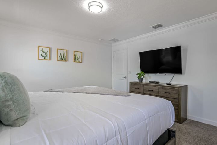 Room 51 of 61