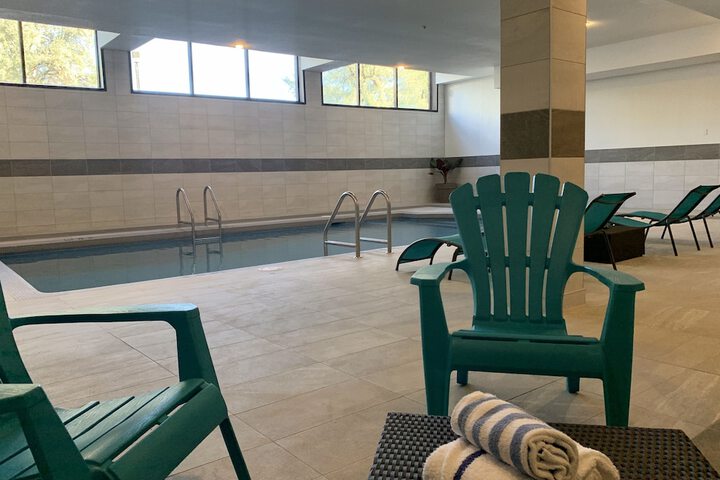 Pool 2 of 70