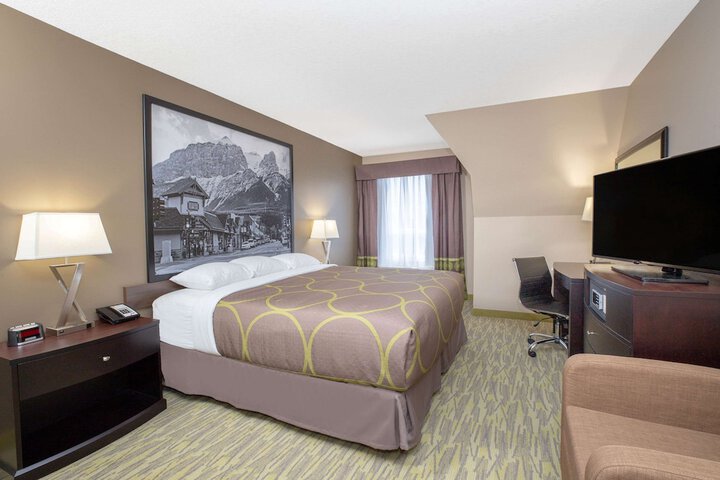 Super 8 by Wyndham Canmore