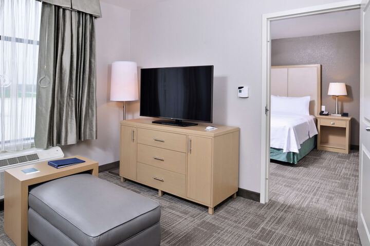 Room 36 of 65