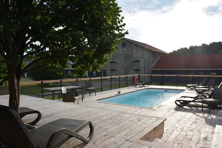 Pool 12 of 62