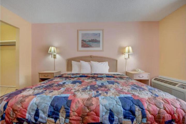 American Inn by Hotel O Vernon US 287