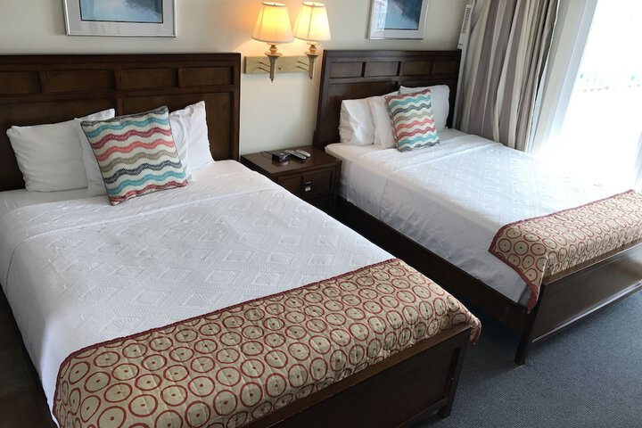 Room 53 of 122