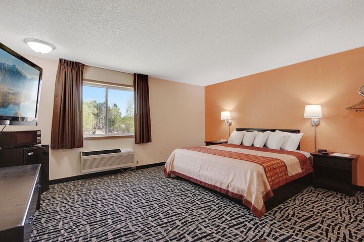 Room 10 of 23