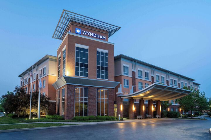 Hotel 2 of 47