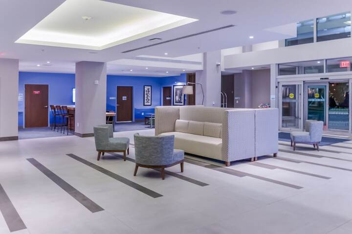 Hotel Interior 13 of 88