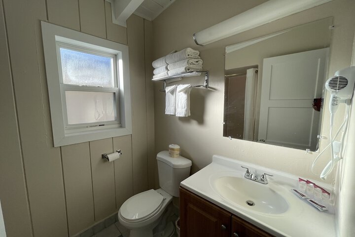 Room 42 of 84