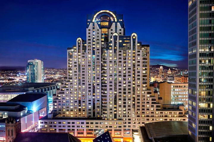 Hotel 4 of 145