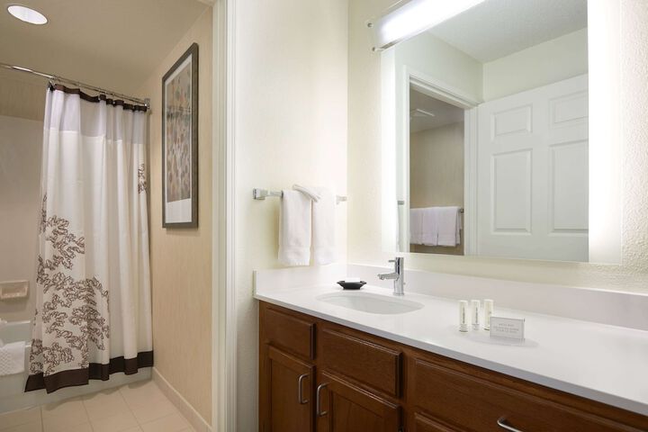 Room 19 of 52