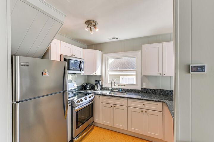 Furnished Deck! Waterfront Ocean Pines Home