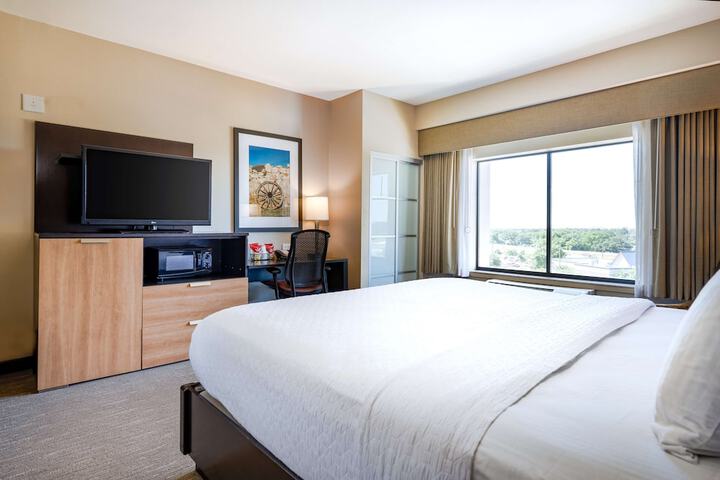 Room 30 of 44