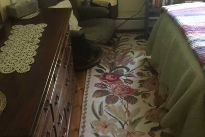 Room 13 of 21