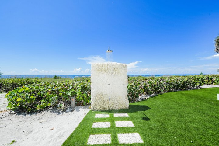 Casey Key Resorts - Beachfront
